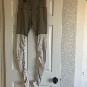 Goddess Leggings-tan/cream
